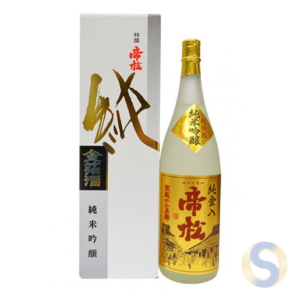 Teisho Junmai Ginjo "Jun" with gold leaf 1800ml